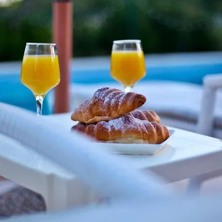 Flamingo - House With Private Pool * Gornji Seget