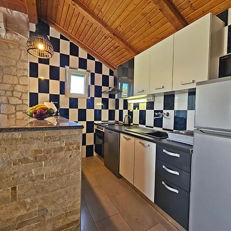 Villa Flamingo - House With Private Pool