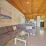 Flamingo - House With Private Pool Vila *