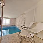 Flamingo - House With Private Pool Vila *