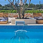 Flamingo - House With Private Pool Vila *