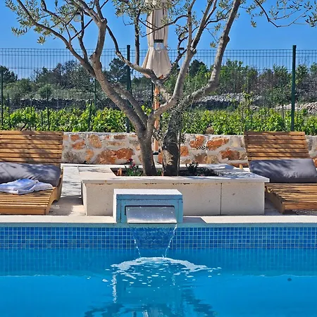 Flamingo - House With Private Pool Villa