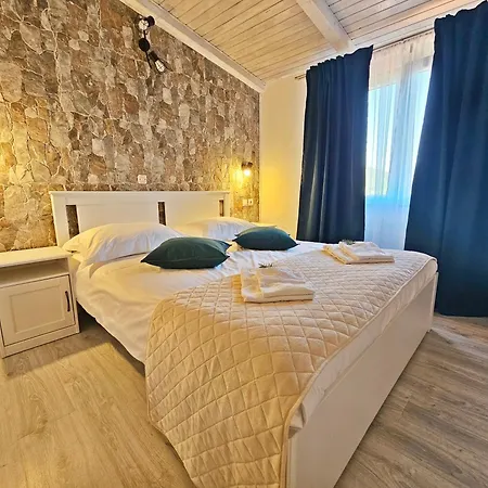 Flamingo - House With Private Pool Villa Gornji Seget