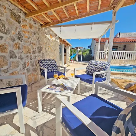 Flamingo - House With Private Pool Villa