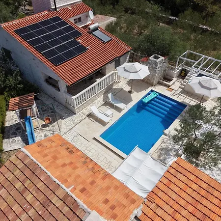 Flamingo - House With Private Pool *