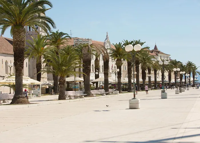 Villa Flamingo - House With Private Pool Gornji Seget