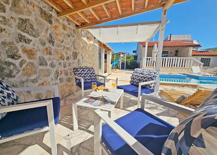 Flamingo - House With Private Pool Villa