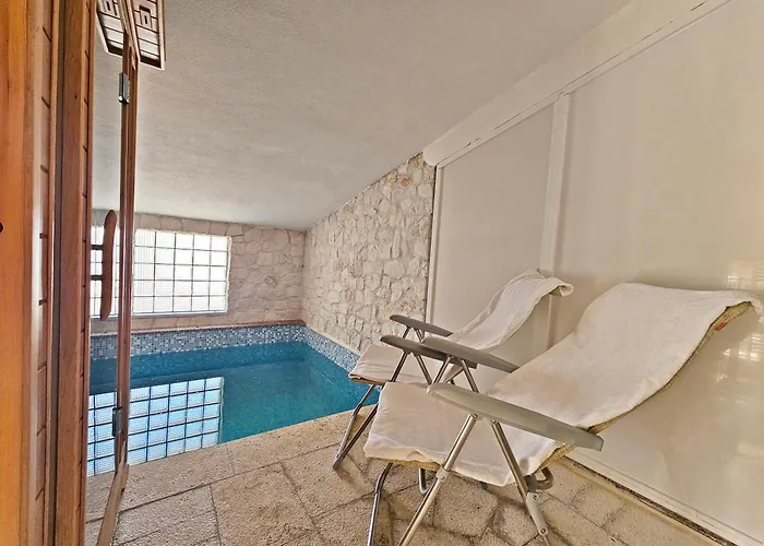 Flamingo - House With Private Pool Villa *